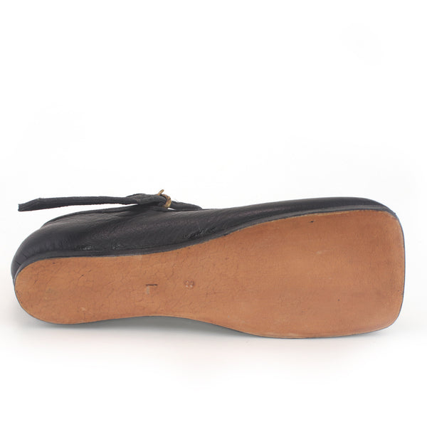 Landsknecht Tudor Shoes for men and women - as worn by Henry VIII, Swiss & German mercenaries bear paw shoes, cow mouth or cowmouth, and Kuhmaul shoes bottom sole