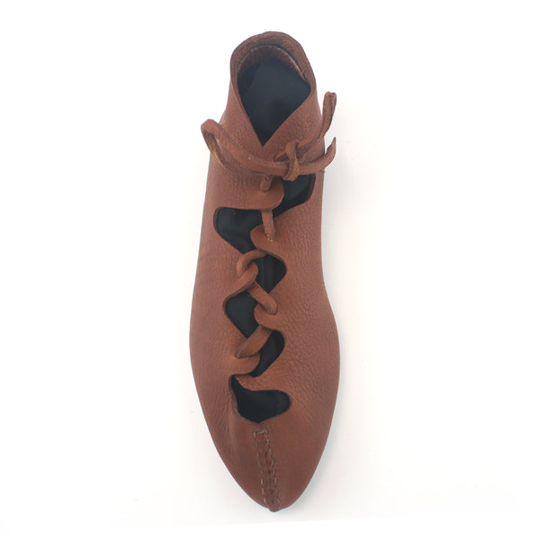 Roman Carbatinae Welzheim Shoes for Men and Women - closed toe Roman sandals,  4th and 5th century Roman women's shoe, Shoes Roman Empire, Roman shoes Vindolanda, Roman shoes Britain as well as the Northern Provinces, Roman SCA shoes, Roman Larp shoes, roman cosplay shoes