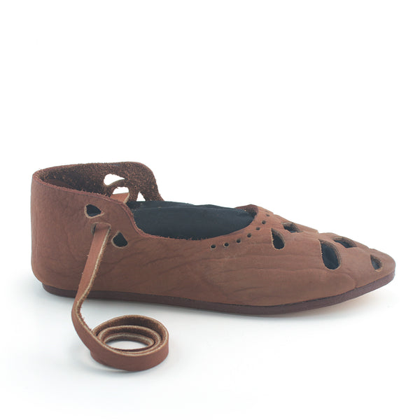 Slavic Eastern Viking Shoes - 8th to 11th Century features Viking shoe, laced Viking shoe, Viking shoe punched decorative holes, Viking apron dress shoes, slavic women's shoe, historically accurate medieval viking shoes, Viking reenactment shoes, SCA viking shoes, SCA slavic shoes, LARP viking shoes, cosplay viking shoe, Viking age shoes women